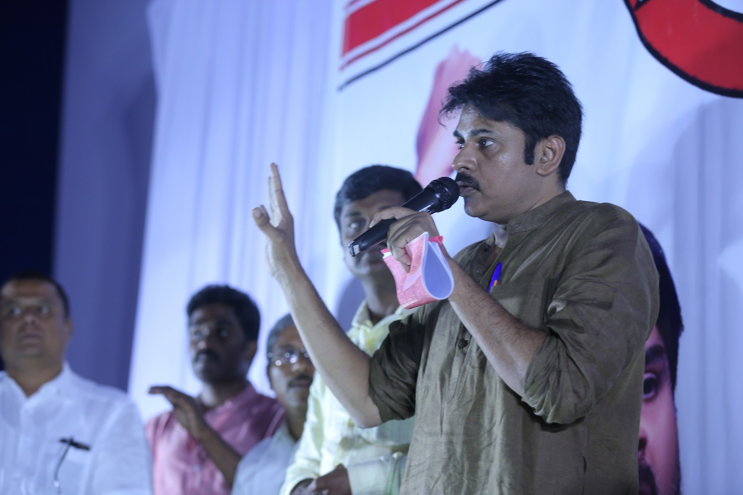 Pawan Kalyan Set A Leadership Example Through Humility | Uddanam Issue